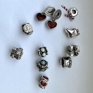 Pandora 19’ chain and assorted charms